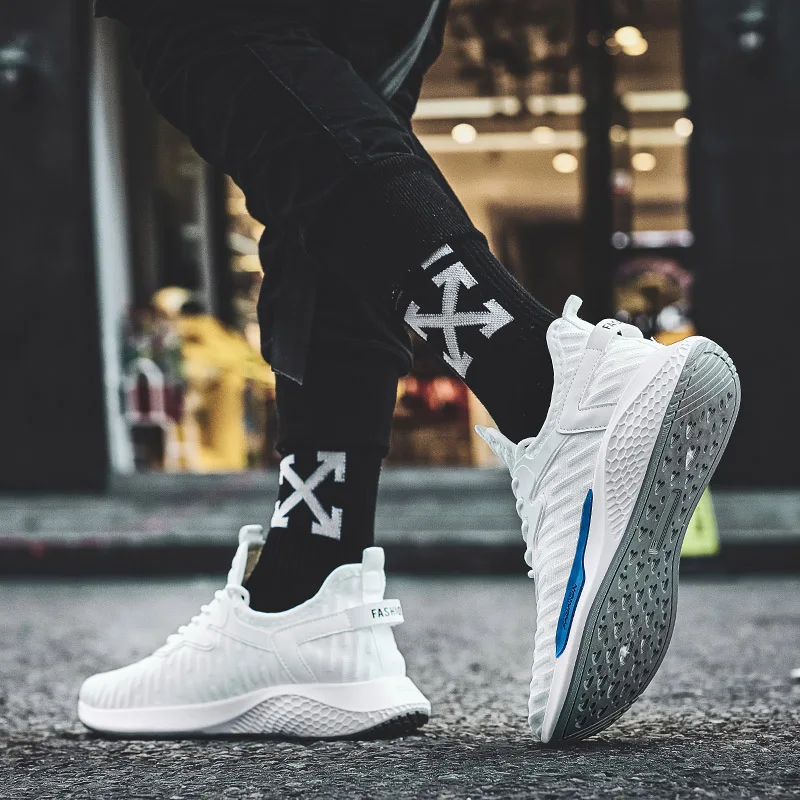 Уличная Мужская обувь для бега прогулок спортивная на толстой подошве Дышащие