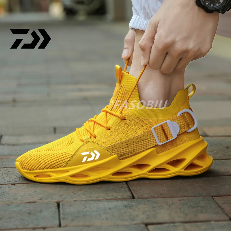 

2021 New Daiwa Men Outdoor Shoes Non-slip Fishing Shoes Breathable Shoes Dawa Outdoor Running Shoes Climbing Shoes Casual Shoes