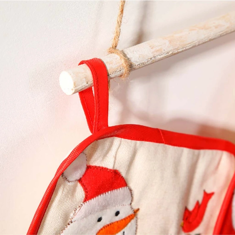 

2pcs/set Christmas Decoration Microwave Glove Mitts Kitchen Potholder Mat Pad