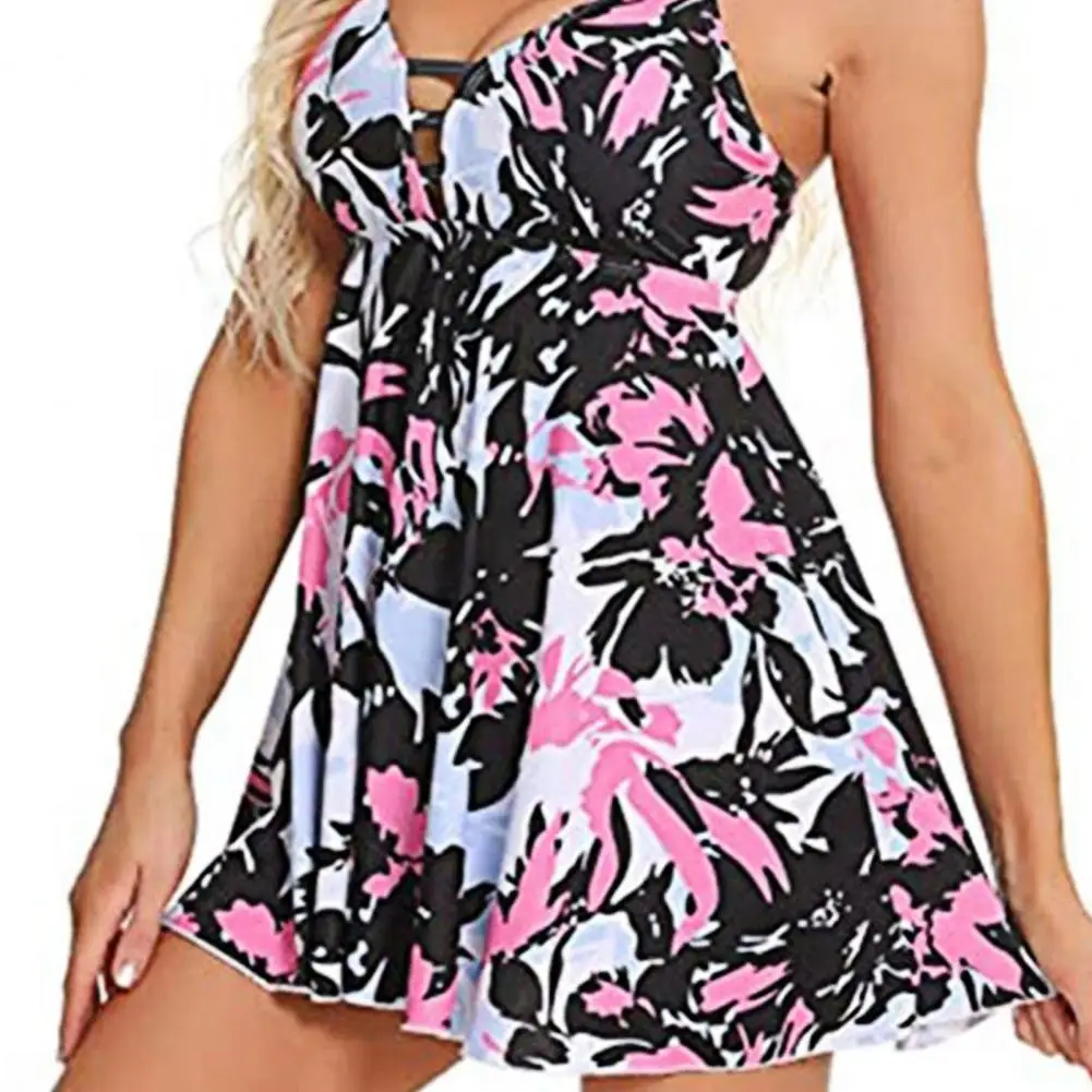 Женский купальник с глубоким V-образным вырезом и чашками пуш-ап |