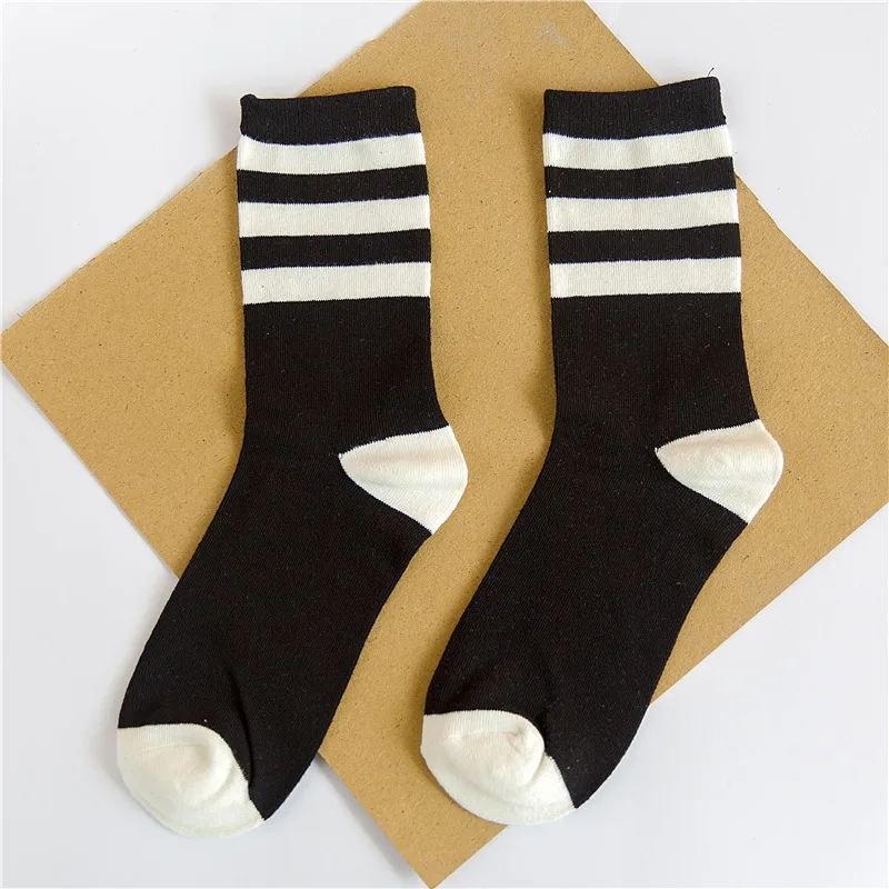 Black Stripe Забавные мужские носки Harajuku в полоску со звездами, белые, черные носки-трубы, молодежные модные хипстер скейтборд для влюбленных, Прямая поставка - Цвет: Black Stripe