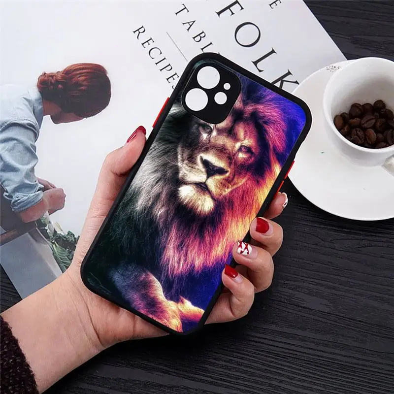 

Big Lion On Stone Snow Phone Case Matte Transparent for iPhone 11 12 7 8 s mini pro X XS XR MAX Plus cover