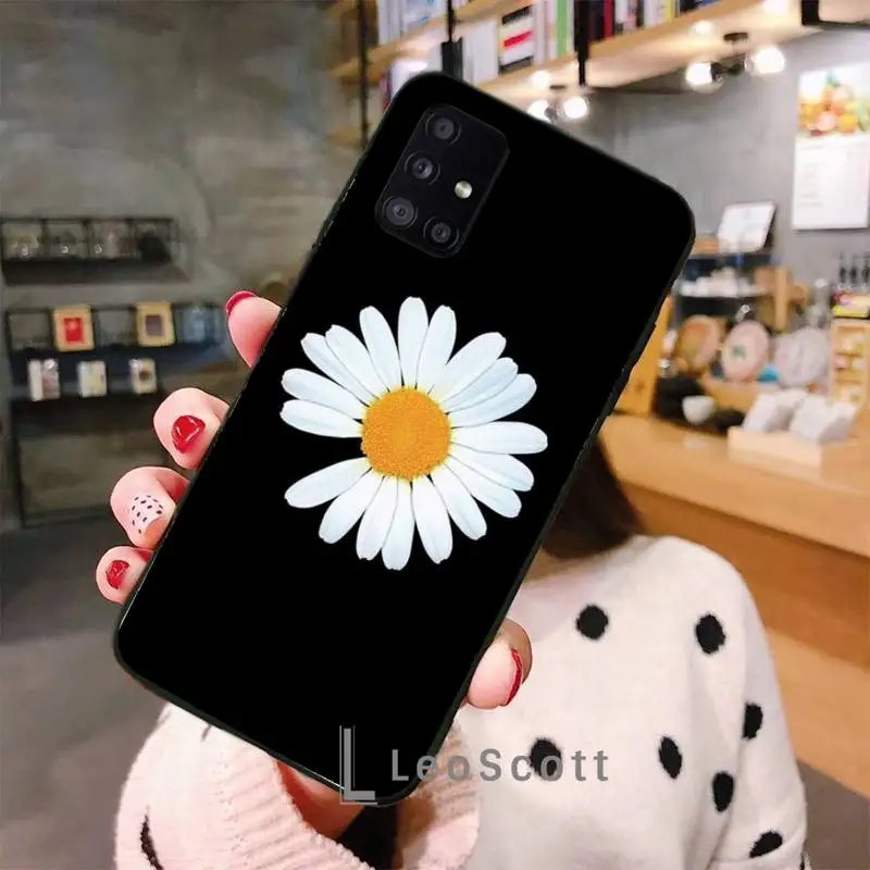 

Black White Flower Daisy Phone Case For Samsung A50 A51 A52 A71 A31 A21S S8 S9 S10 S20 S21 Plus Fe Ultra