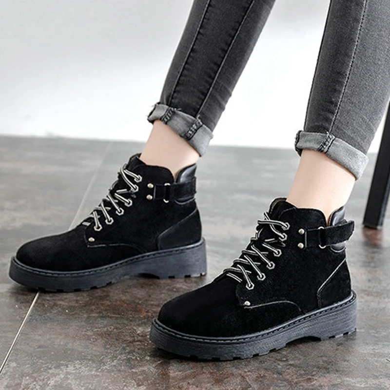 Женские ботильоны на толстой подошве с перекрестной шнуровкой осенние ботинки в