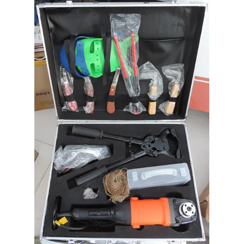 Набор инструментов для ремонта копыт Uvet ветеринарный ранцеобразный нож левой и