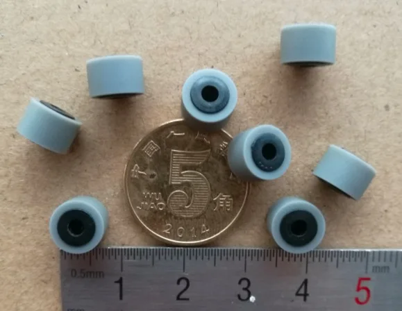 

8pcs 8mmx6x2.5 car retractor press belt pulley deck audio pressure recorder rubber cassette deck pinch roller tape Card Seat