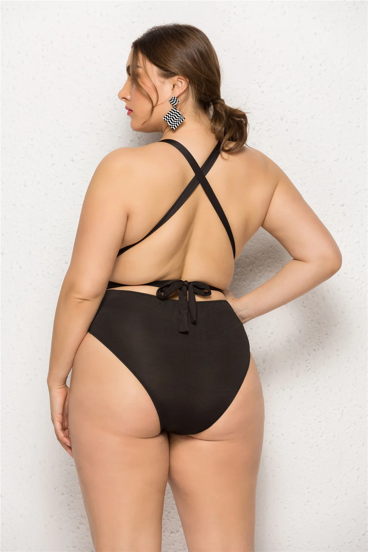 

New Arrival Plus Size Swimwear Women Deep V Neck Stretchy Breathable Swimming Suit Solid Color One Piece Swimsuit Bathing Suit