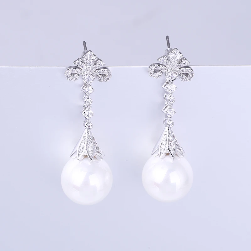 

Серьги-подвески женские из серебра 925 пробы с фианитом