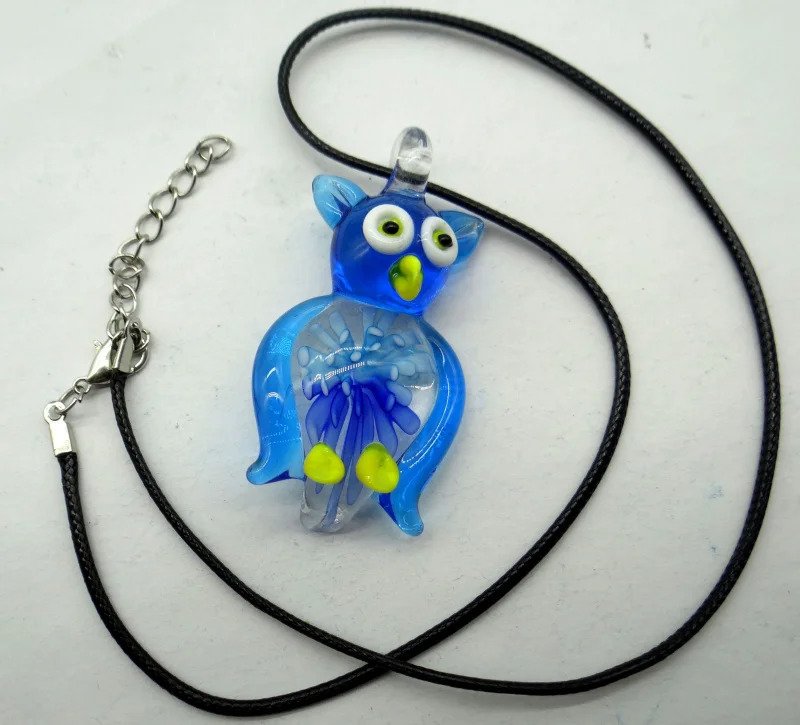 Оптовая продажа натуральный камень фиолетовый кварцевый кристалл неравномерная