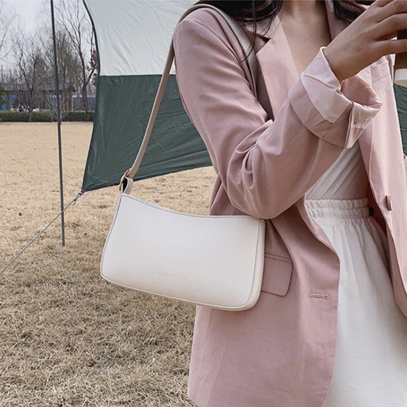 

Saddle Crossbody Messenger Bags For Women 2021 Simple Handbags Shoulder Bag Female Luxury Designer Purses Travel