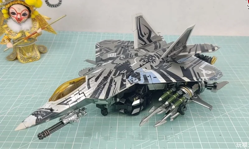 Уникальные игрушки-трансформеры R-04 Galvatron UT модель грузовика-трансформера из 4