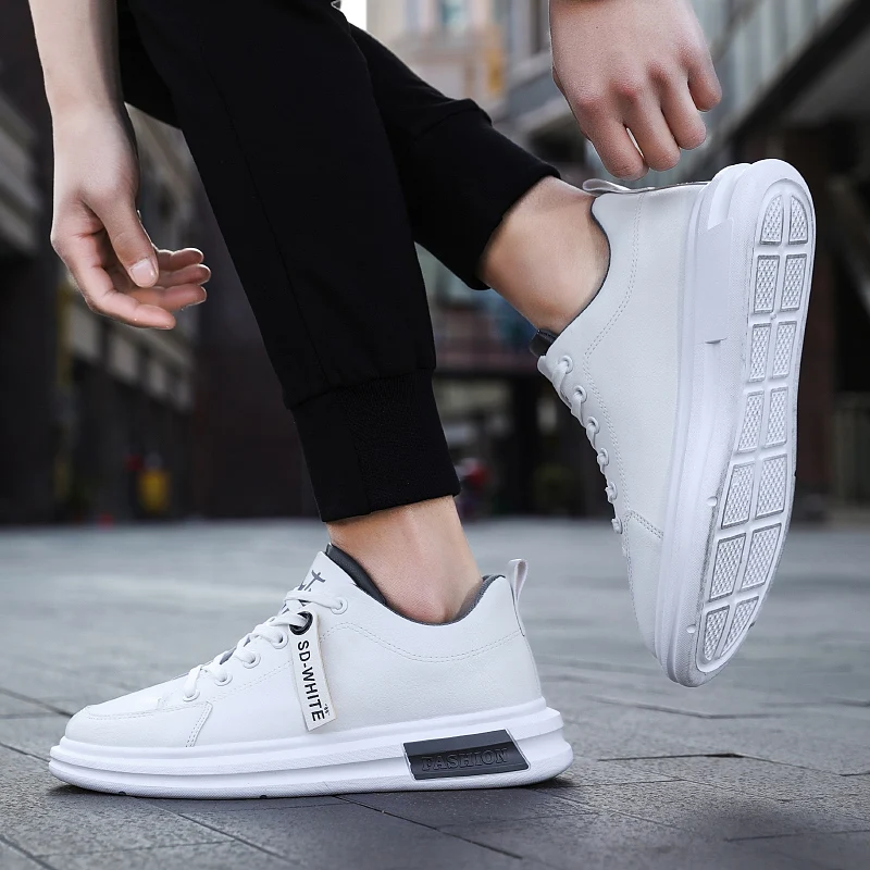 spesifikasi Sepatu Kasual Pria Jaring Sneakers Air Luar Ruangan Musim Panas Sepatu Latihan Pria Antiselip Mendaki Sepatu Treking Pria Sejuk