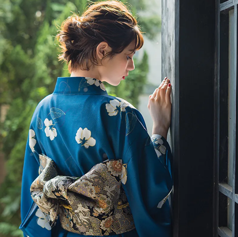 Women's Yukata Traditional Japan Kimono Robe Photography Dress Cosplay Costume Dark Blue Color flower Prints Vintage Clothing |