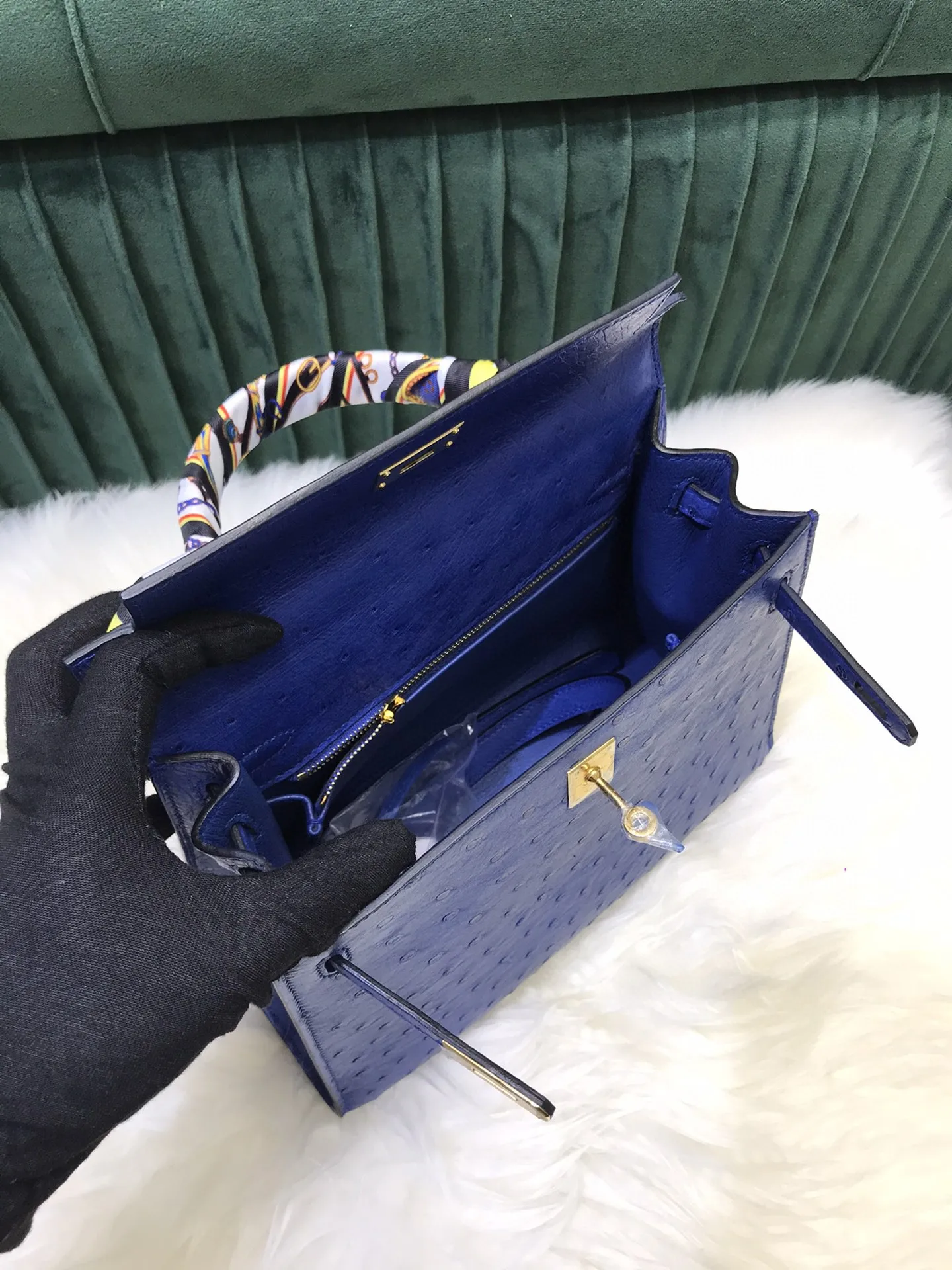 

Fully Handmade Real Ostrich LUXURY Handbag,BAND Purse, 25CM,Blue Ostrich Bag,Wax Lline Stitching, Fast delivery