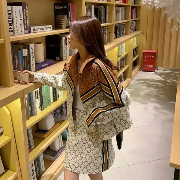 

[original] xiaoxiangfeng suit skirt 2021 new style women's little man with fashionable two piece suit in spring