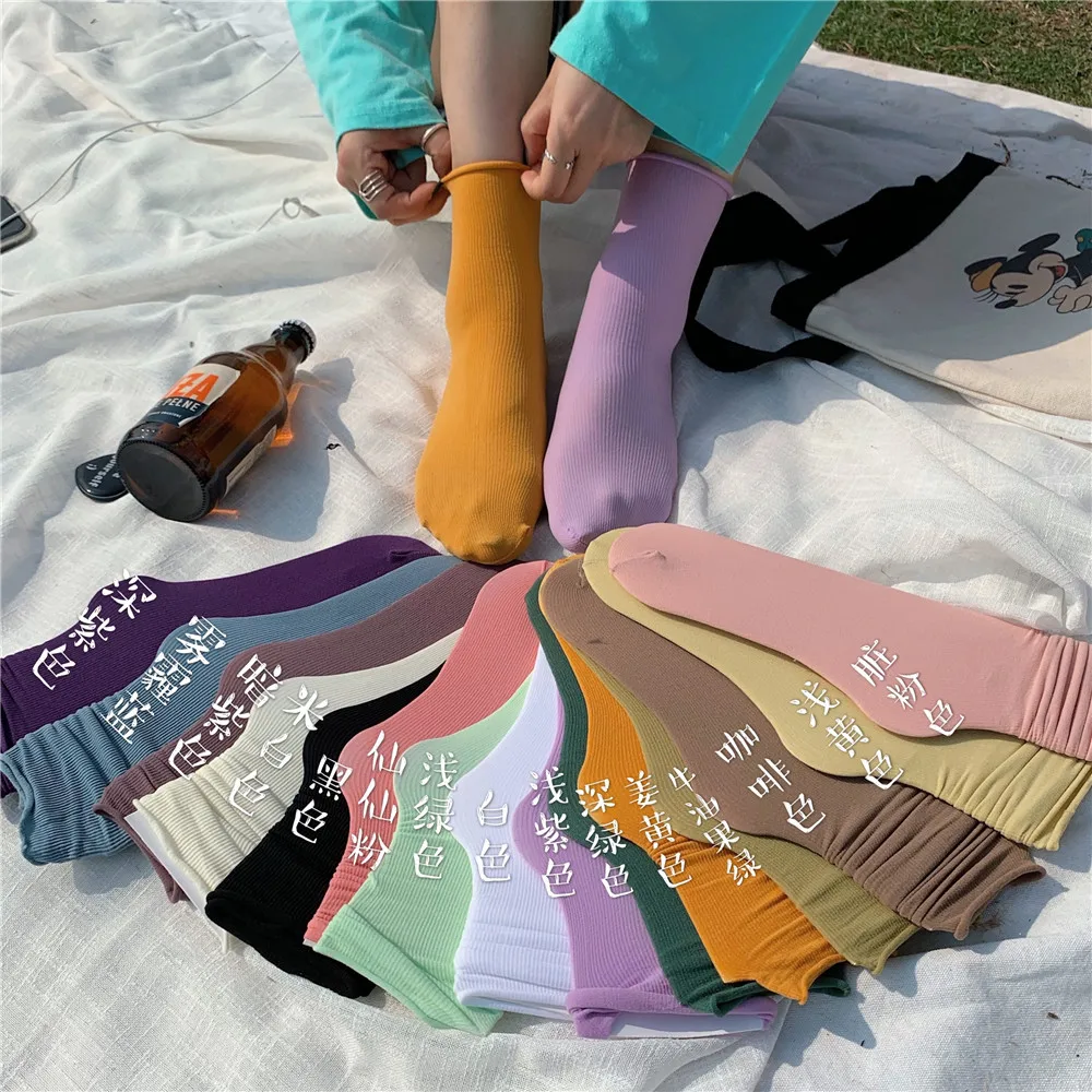 

Make firm offers han edition ins summer ~ don't make the price lower in thin section rainbow color tube socks