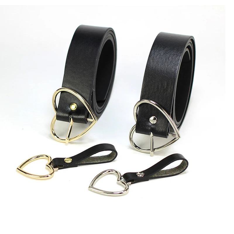 Женский ремень из искусственной кожи однотонный с металлической пряжкой в форме