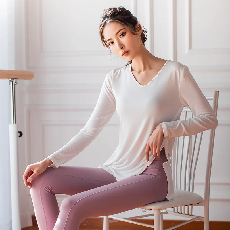 

Yoga Clothes Women's Soft Comfortable Breathable Fitness Clothes V-neck Running Long-Sleeved Sports Top