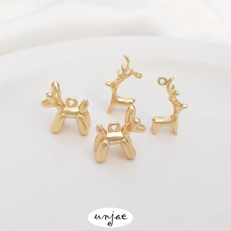 

Custom 14K bag gold color lovely Balloon Dog elk fawn pendant hand pendant DIY original jewelry bracelet accessories