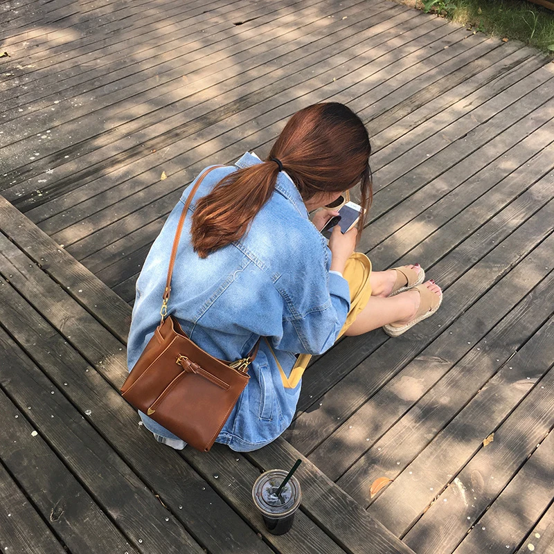 

WICCON Jackets Women Retro Solid Denim Loose Turn-down Collar Pockets Womens Jacket Leisure All-match Trendy Korean Style