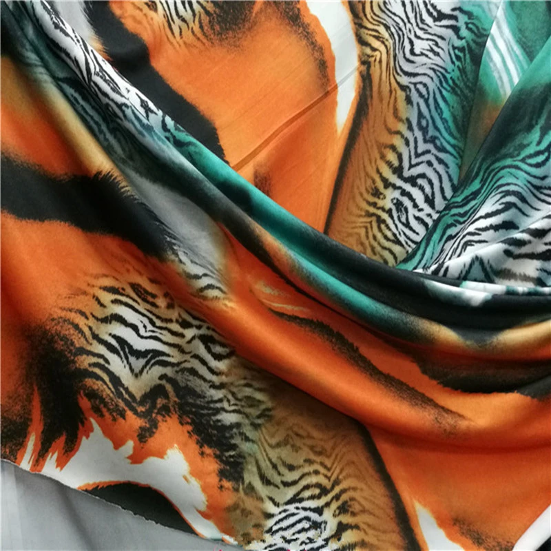 Мягкий эластичный трикотажный синий зеленый оранжевый контрастный Леопардовый