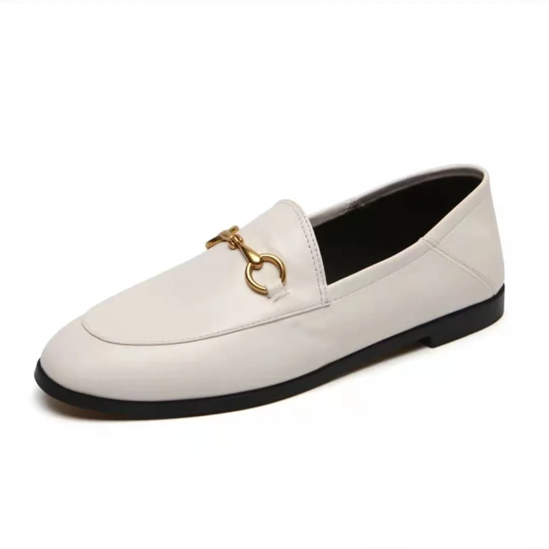 

2021 New Lok Fu Shoes Fashion Joker Casual Women's Shoes Metal Decoration Embroidered Women's Shoes Professional Leather Shoes