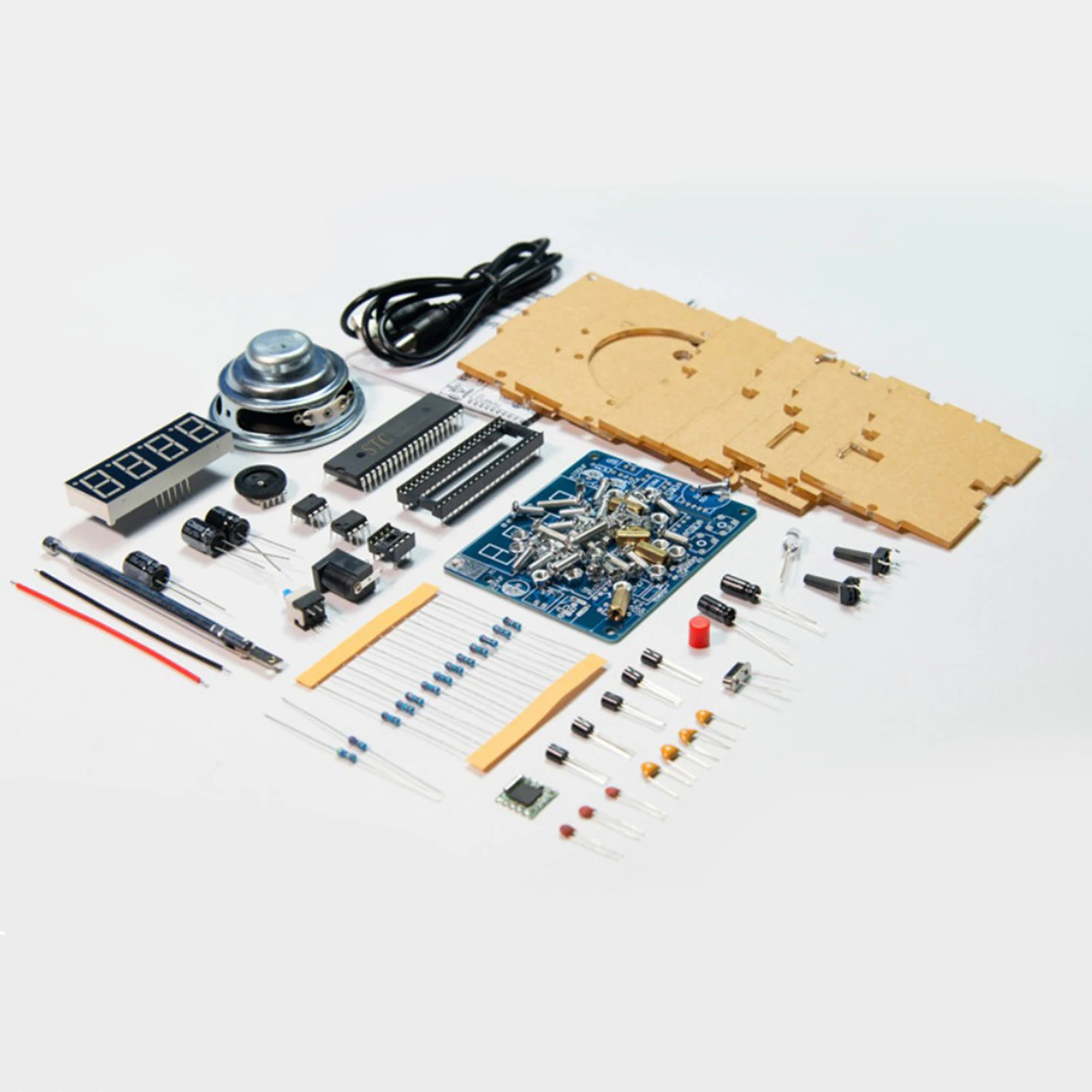 

Diy Mini Digital FM Radio 87MHZ-108MHZ 2W 8ohm Electronic Kit