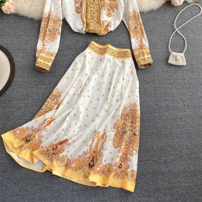 

Bohemian Vacation Beach Two Piece Set Women Turn Down Collar Lace Patchwork Blouse And High Waist Skirt Female 2pcs Set Suit New