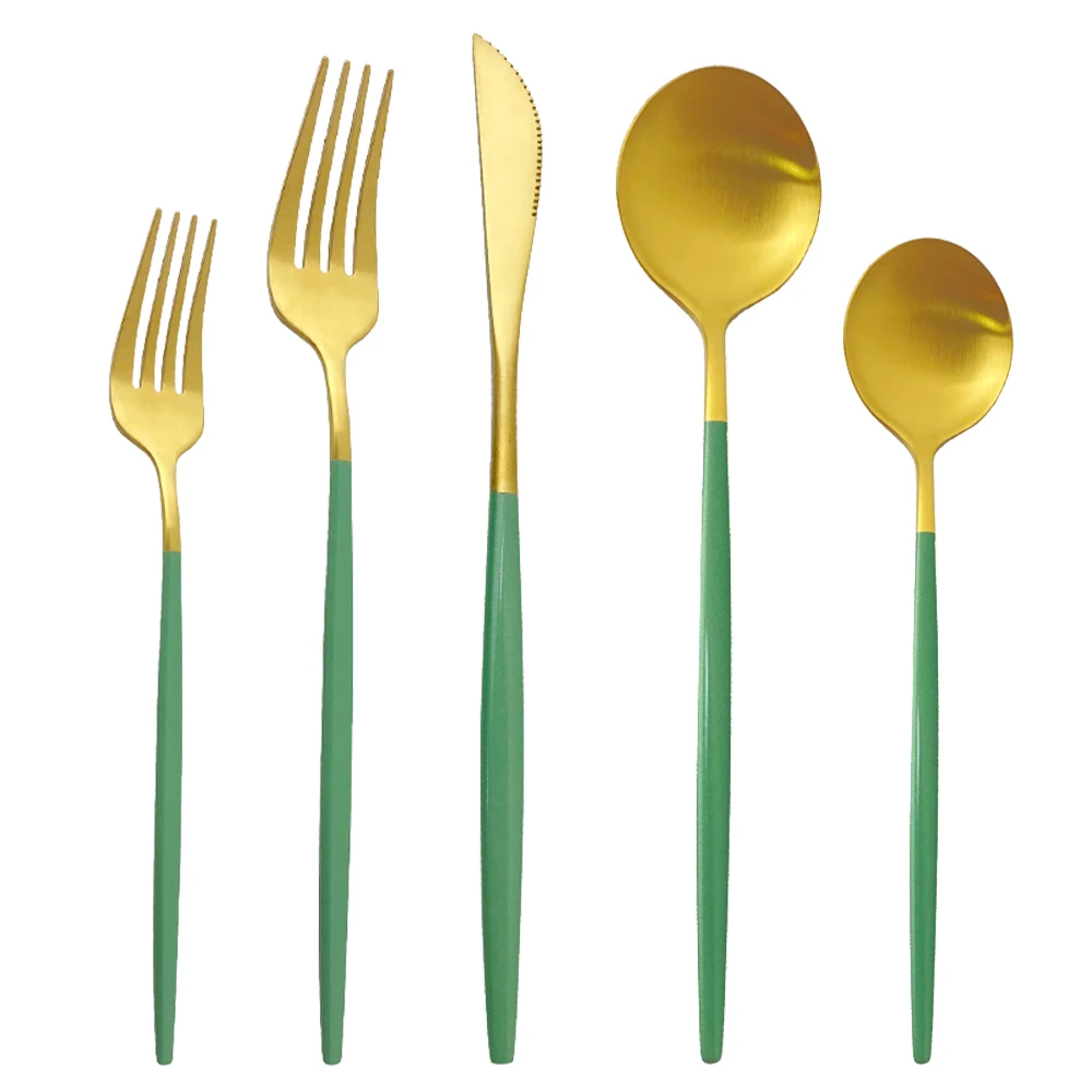 

Kitchen,Dining & Bar