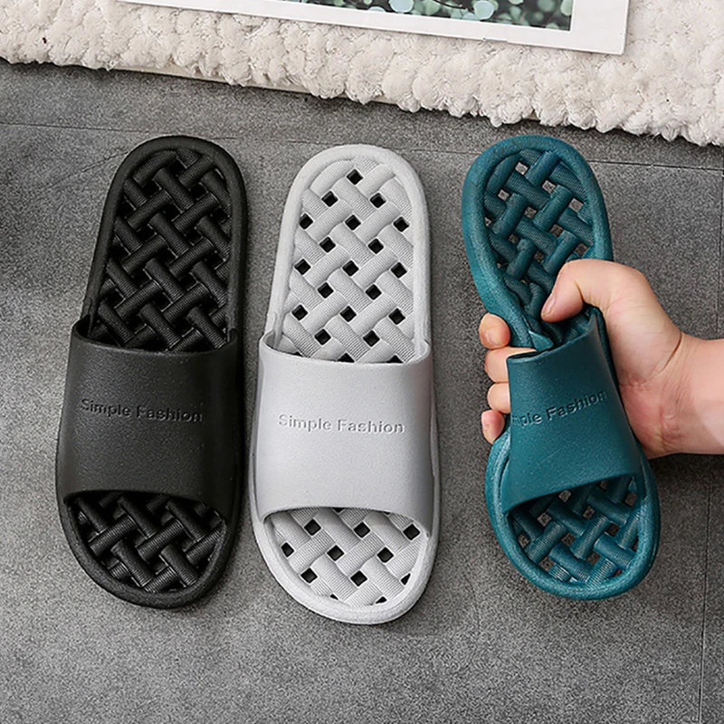 

Summer Women's Slippers for Home Men Bathroom Shower Flip Flops Soft Massage Indoor Flat Couple Slides Beach Sandals Shoes 2021