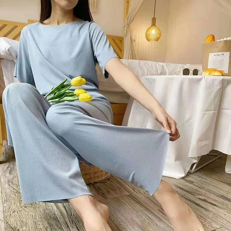 New Women's Pajamas Suit Soft Home Wear Soft Comfortable Loose Short Sleeve Trousers Sleepwear Two Piece Set Nightwear