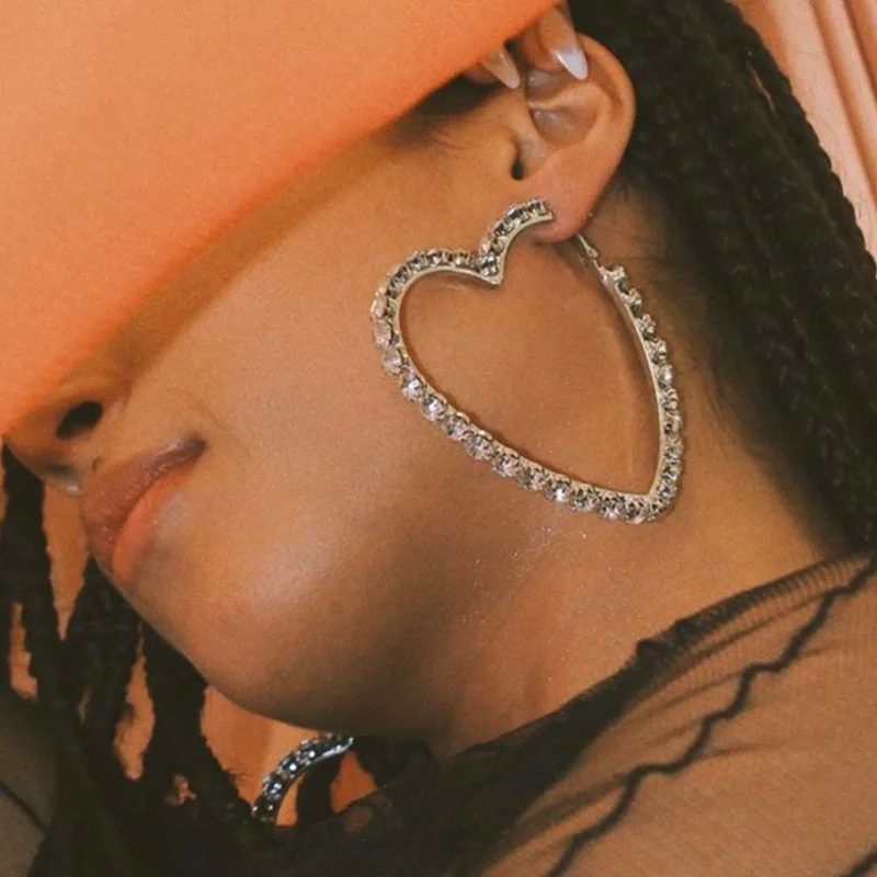 Роскошные свадебные серьги кольца диаметром 97 мм с большими кристаллами для