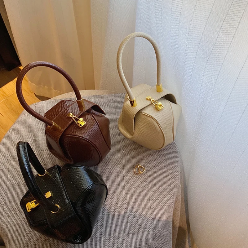 

Brand Designer Vintage Globular Bag Snake for Women Cute Small Ladies Top Handle Bag Retro Female Purses and Handbag Y2K Party