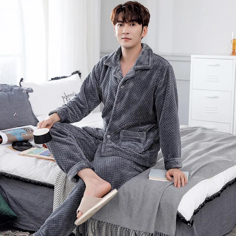 

Coral Fleece Pajamas Men Winter Thick Flannel Long-Sleeved Warm Home Service Two-Piece Suit Mens Pyjamas Warm Sleeping Nightwear
