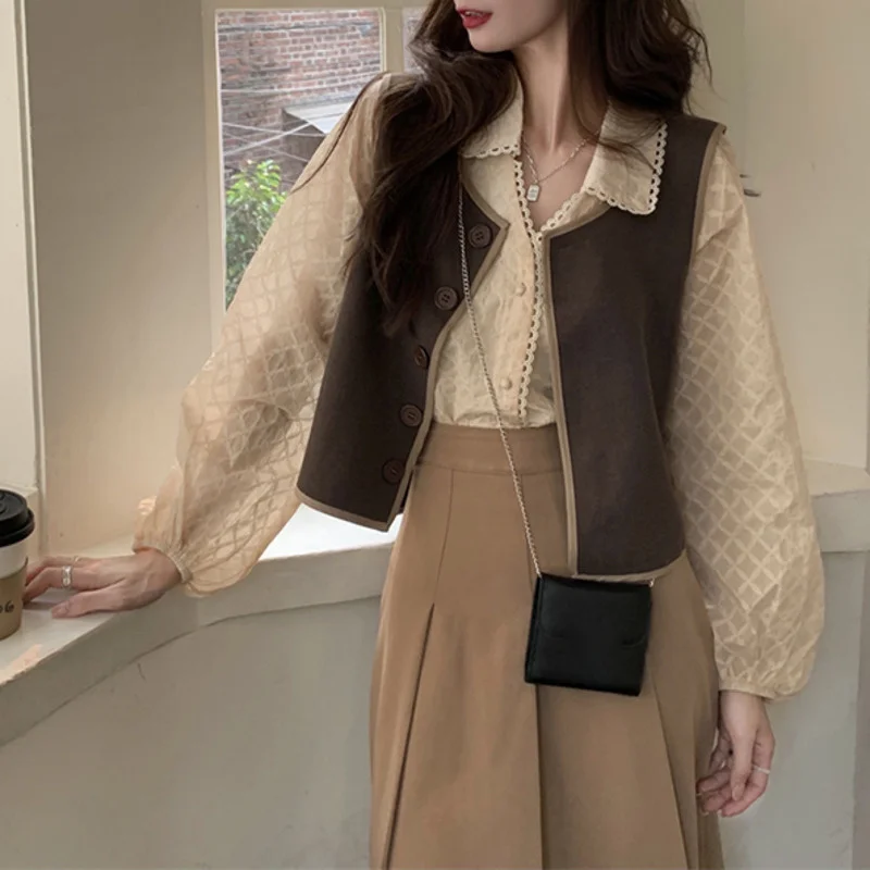 

Early autumn fashion set 2021 new female, salt and sweet shirts, small vest, casual half skirt, three pieces.
