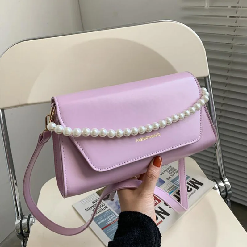 

Модная сумка на плечо с жемчужной цепочкой, роскошные сумки, дизайнерские сумки через плечо для женщин, однотонные изысканные женские сумки...