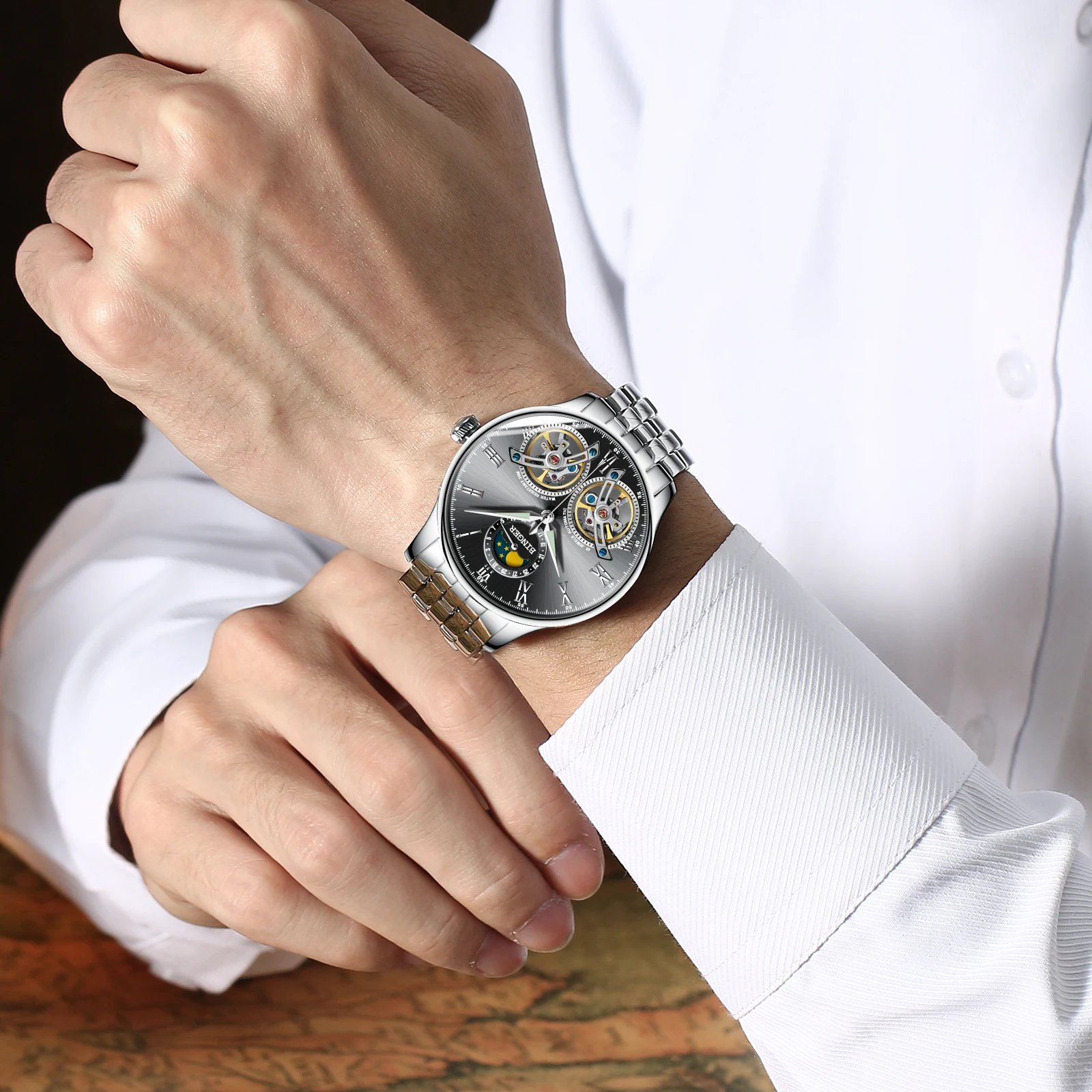 Часы скелетоны Мужские механические водонепроницаемые с сапфировым