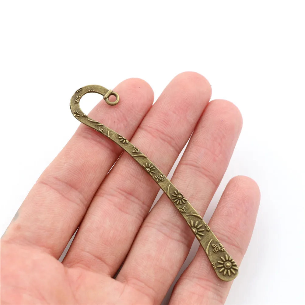 

Chinese Style Vintage Antique Handmade Metal Bookmark Weave Traditional Book Mark School Office Supplies