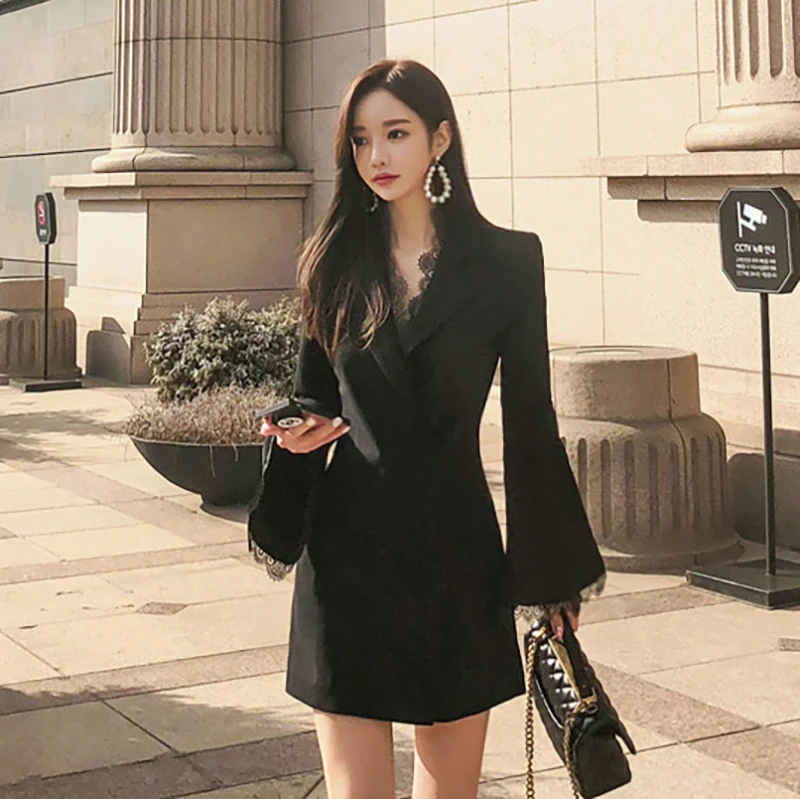 Женское платье блейзер на пуговицах дизайнерское подиумное Черное мини с