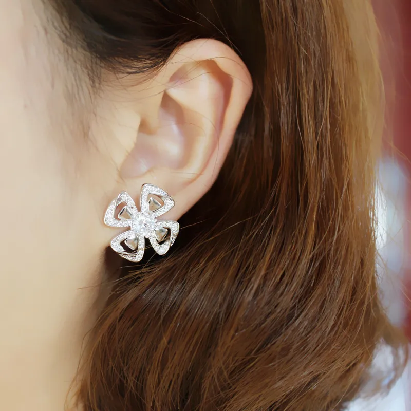 Модные ювелирные изделия для вечеринки женщин маленькие серьги-гвоздики в виде