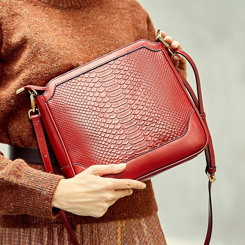 Новинка 2020 Модный женский клатч в стиле крокодиловой кожи известного бренда