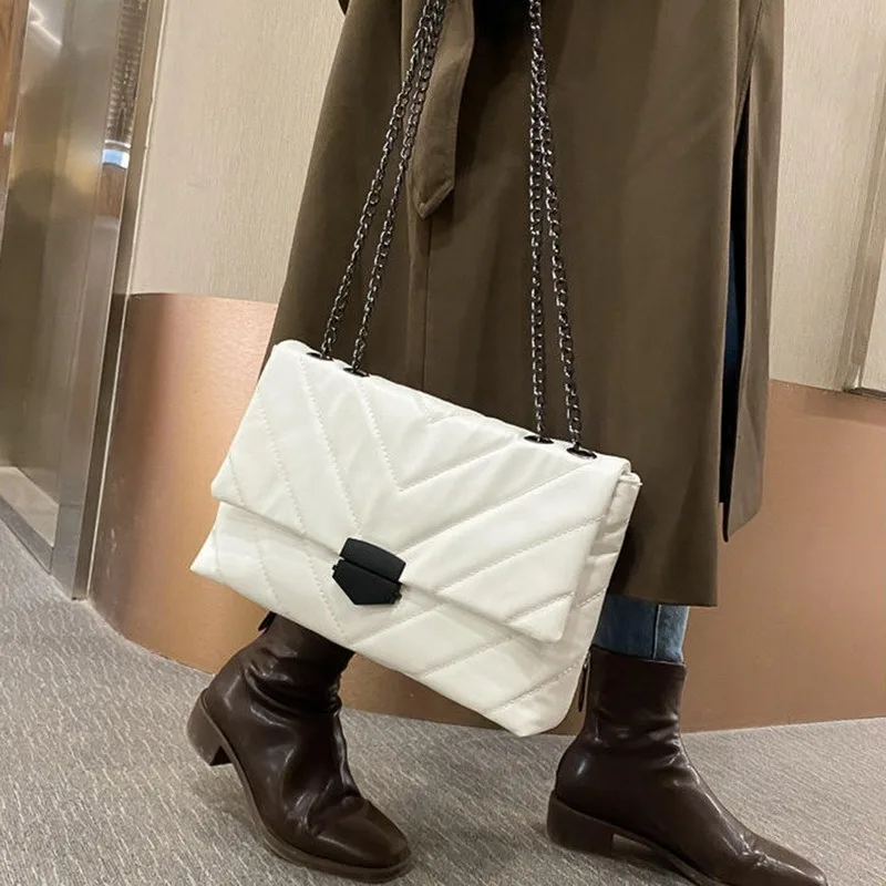 

Luxury Crossbody Bag For Women 2021 Designer Fashion Chain Female Shoulder Shiopping Bag Female Handbags Purses With Handle 2021
