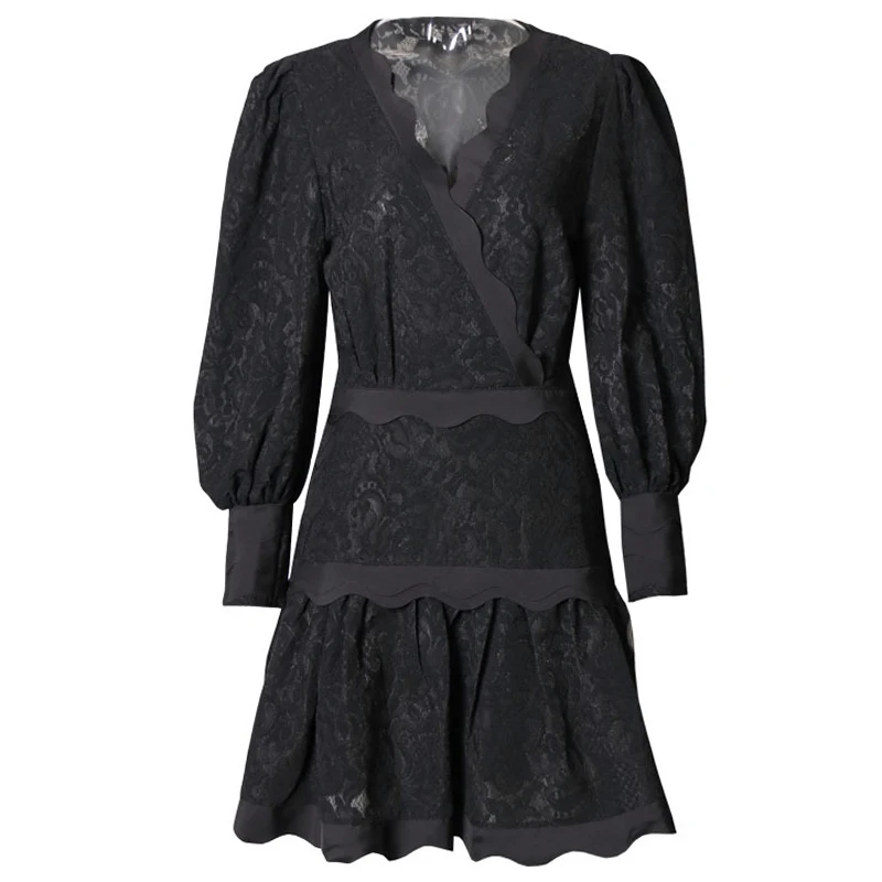 Выдалбливают Кружева платье женщины фонарь рукав высокой талии мини-платье |