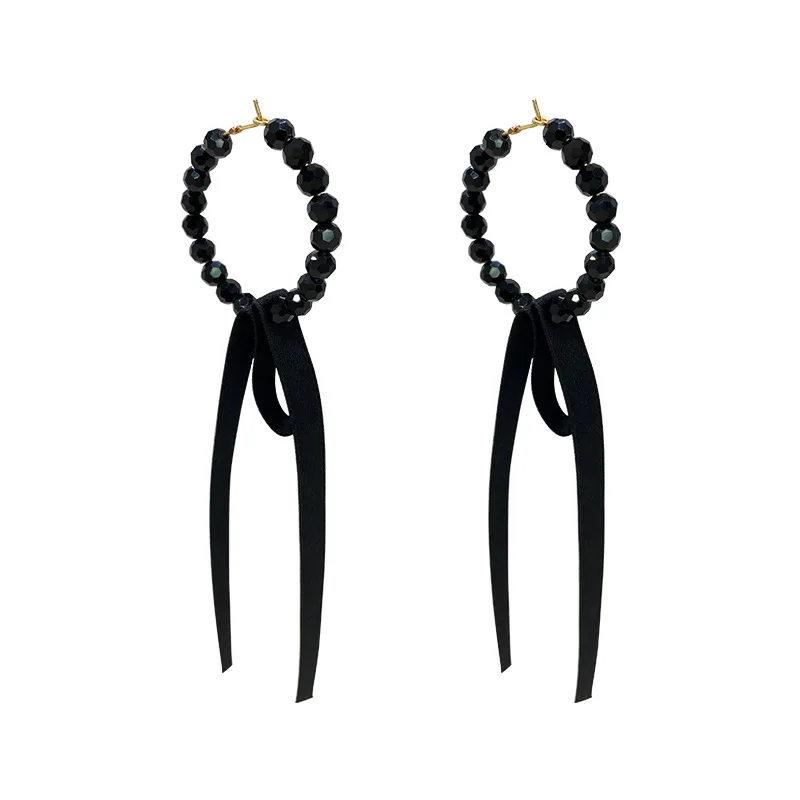 

2021 New Women Korean temperament Black crystal earrings contracted long Ribbon Drop earrings geometric circular modelling