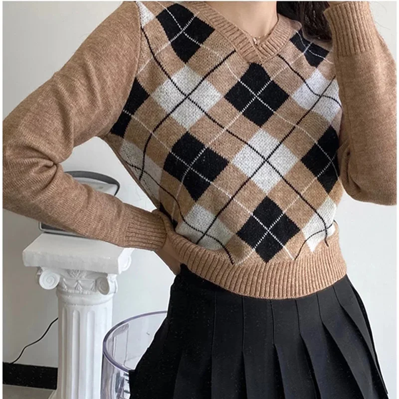 

New 2021 Women's Autumn Plaid Knitted Cardigan Women's V-neck Long Sleeve Pullover Casual Short Sweater Top
