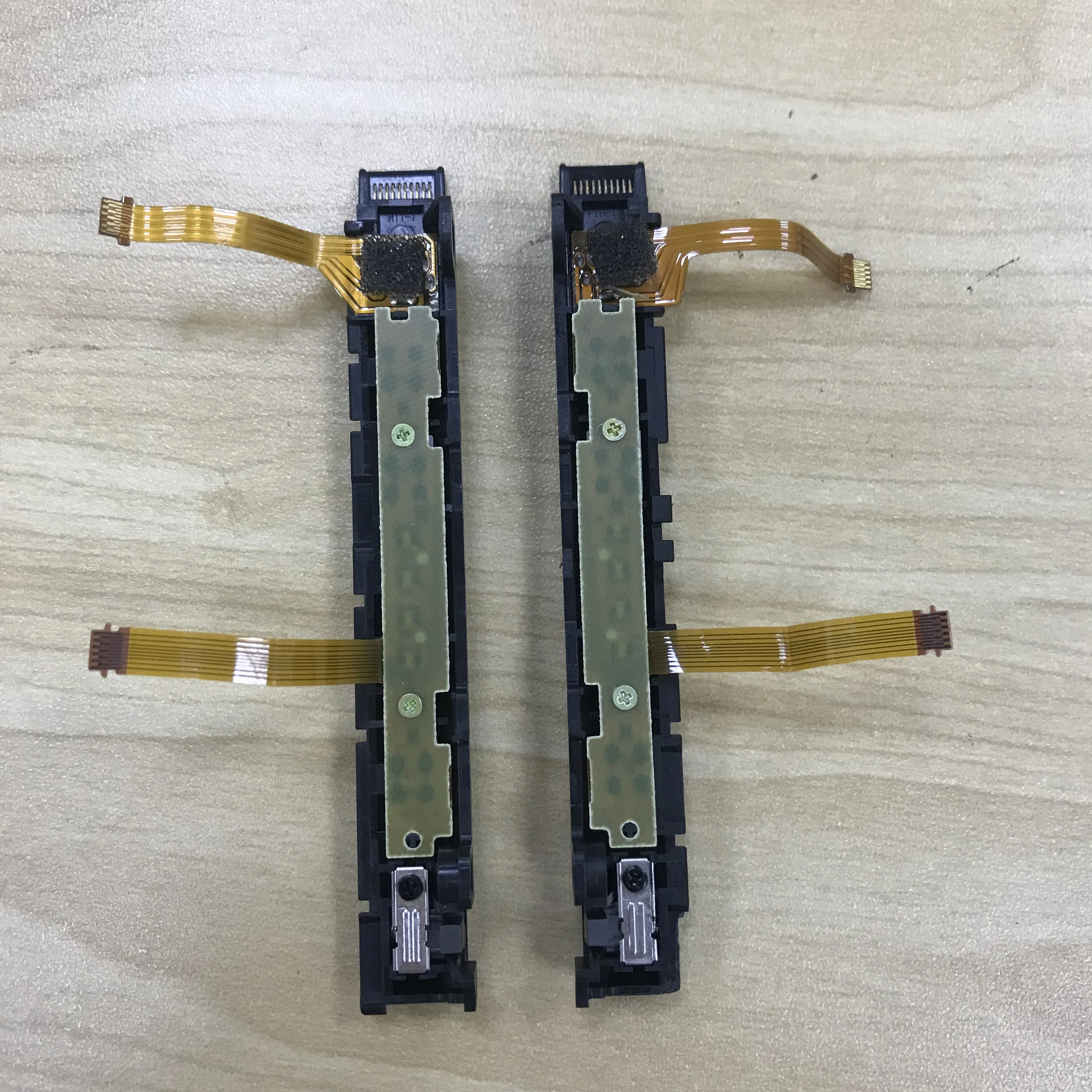 Оригинальные б/у L R запасные части для NS Switch Joycon правый левый пластиковый слайдер