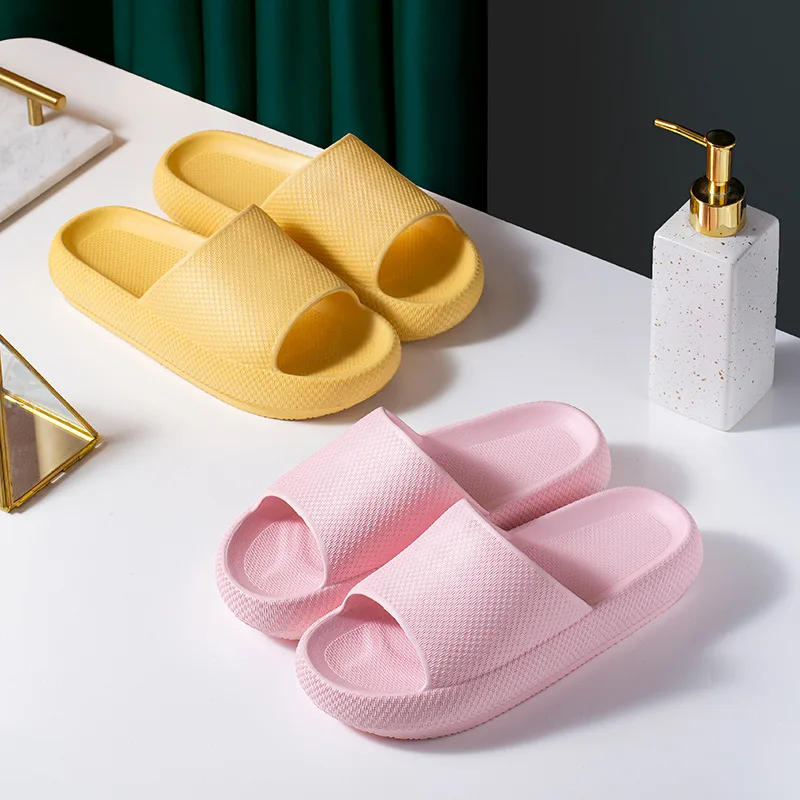 

Women Beach Ourdoor Light Flip Flops Couple Home Soft Slippers Thick Sole Non-slip EVA Indoor Shoes Flat Slides Men
