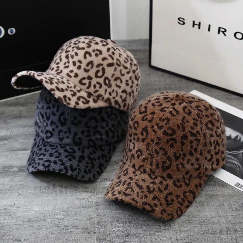 

Women's Autumn And Winter Baseball Cap Leopard Stripe Headgear Outdoor Fashion Decorative Women Hat Women Ponytail Baseball Cap