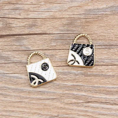 100 шт. 18*23 мм 5 слов маленькая сумка с бантом ювелирные аксессуары из сплава новые