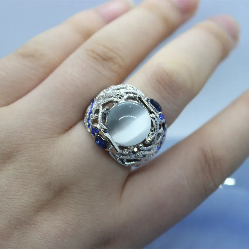 Женское кольцо с лунным камнем Crazy Blue модное цветком из фианита обручальное